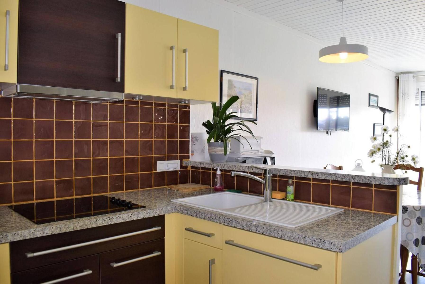 Appartement 2-4 Pers Vue Mer Exceptionnelle Avec Terrasse A Perros-Guirec - Ref 908 Exterior photo